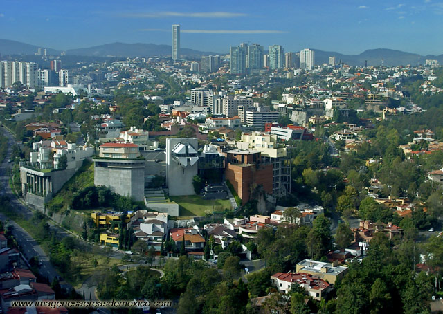 UNAM-Genomics Mexico Interlomas.jpg